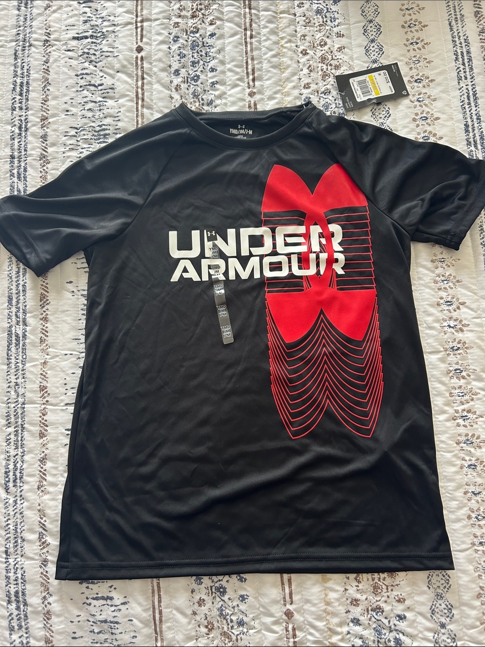 NWT Under Armour Black Short-Sleeve Performance Tee with Red Graphic Logo